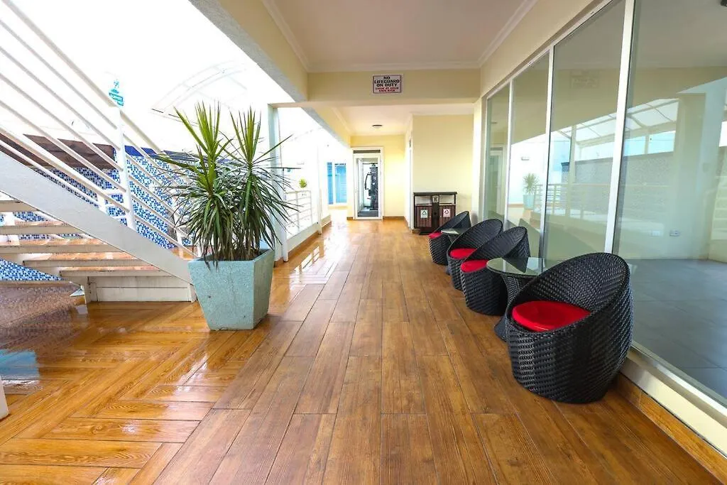 Kensington Gates Luxury Condo Kingston 0*,  Jamaika