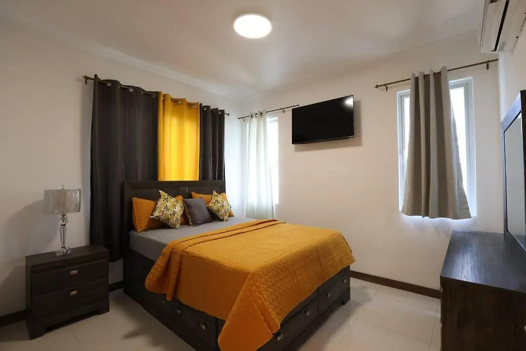 Apartment Kensington Gates Luxury Condo Kingston