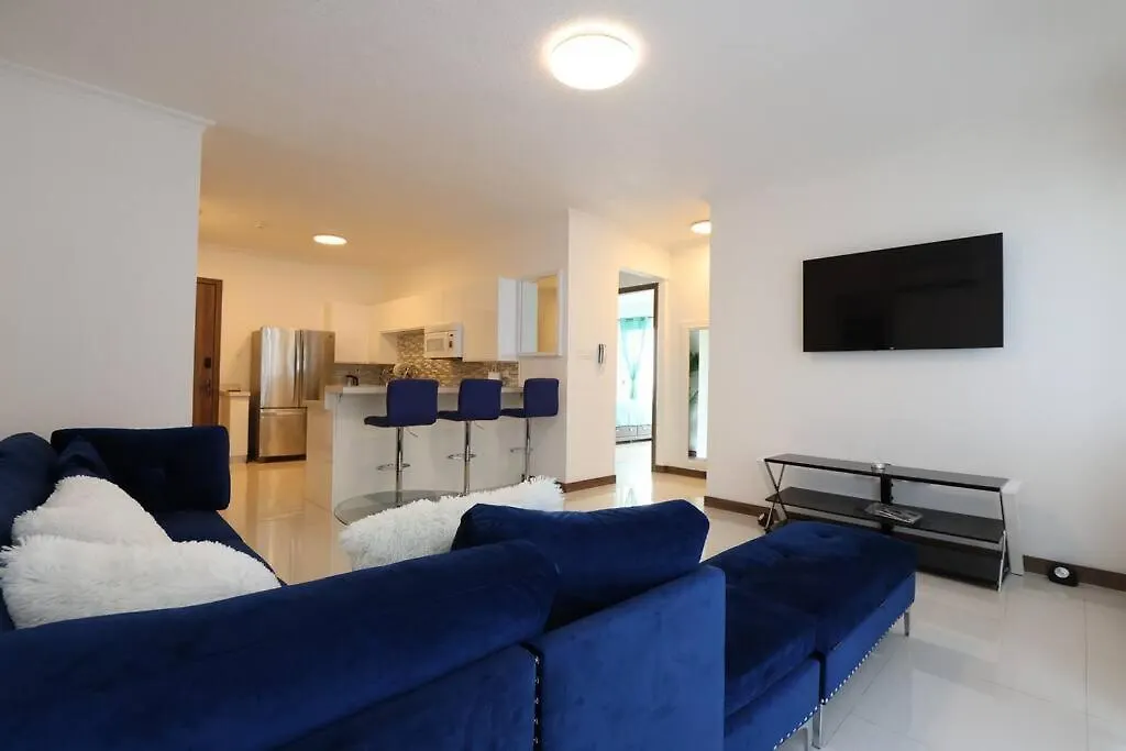 Kensington Gates Luxury Condo Kingston 0*,  Jamaica
